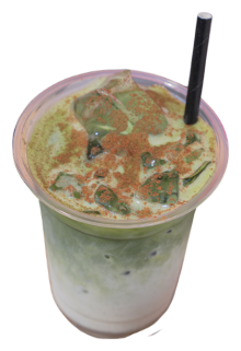 Coconela — matcha latte con crema de coco y canela
